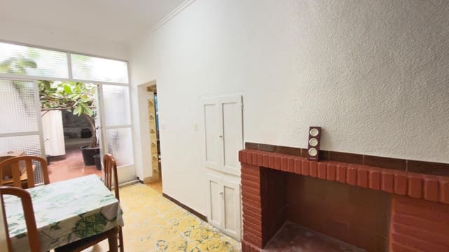 4 chambre Villa/Maison Mitoyenne à vendre à Oliva - 134 000 € (Ref: 9627446)