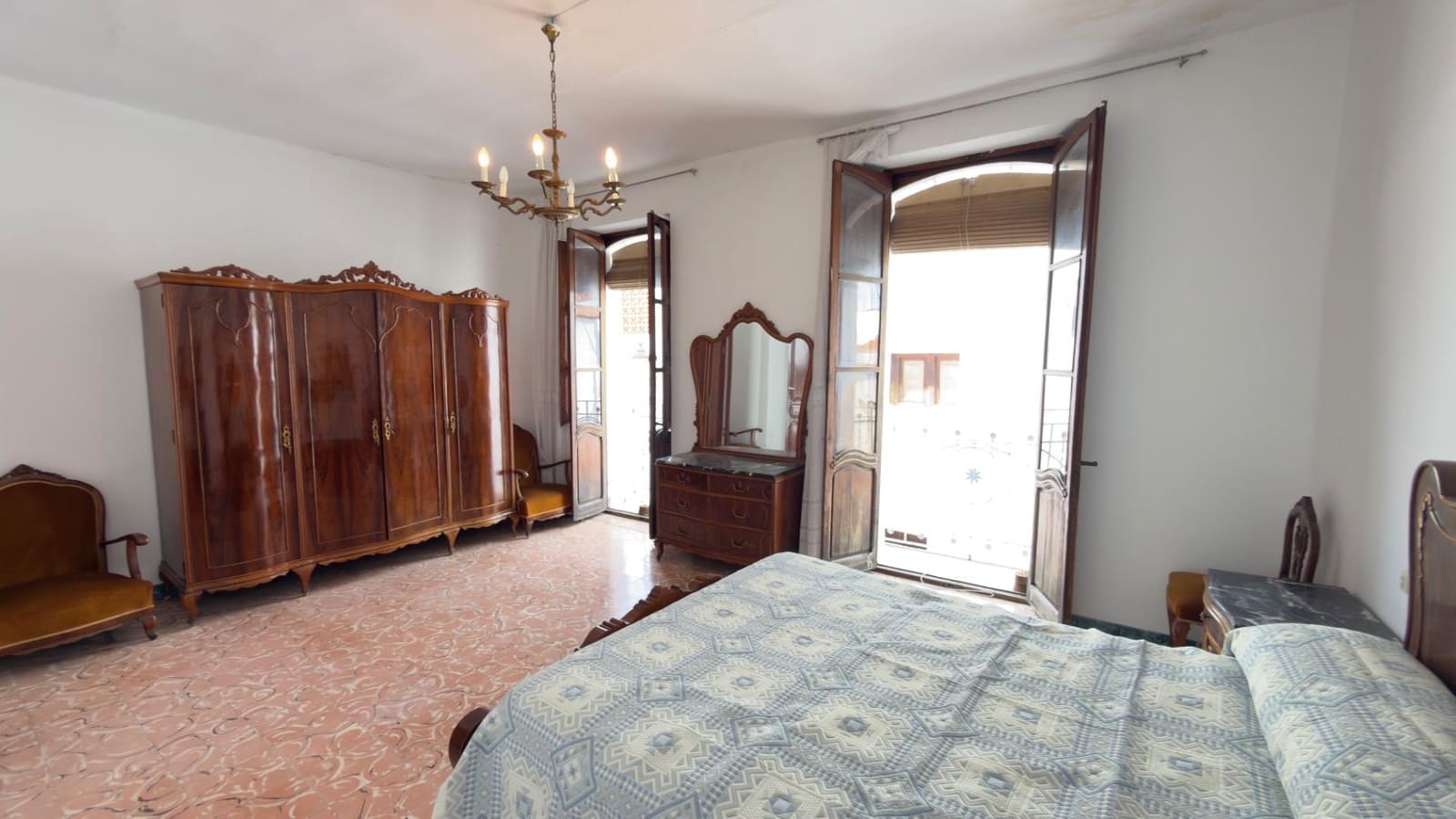 4 makuuhuone Rivitalo myytävänä paikassa Oliva - 134 000 € (Ref: 9627446)