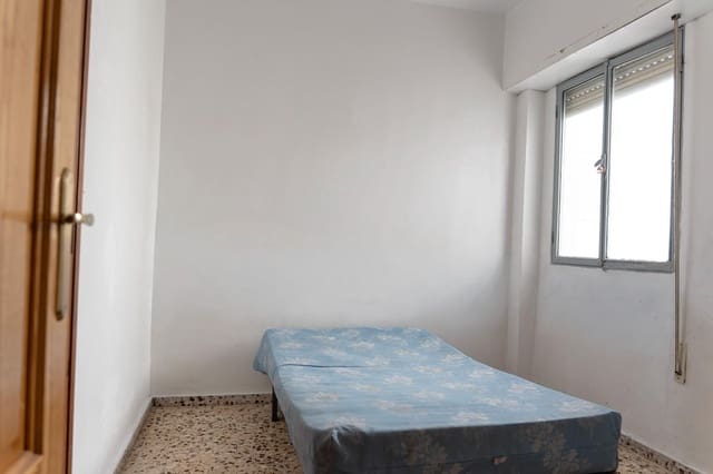 3 slaapkamer Flat te koop in Yecla - € 86.000 (Ref: 9637506)