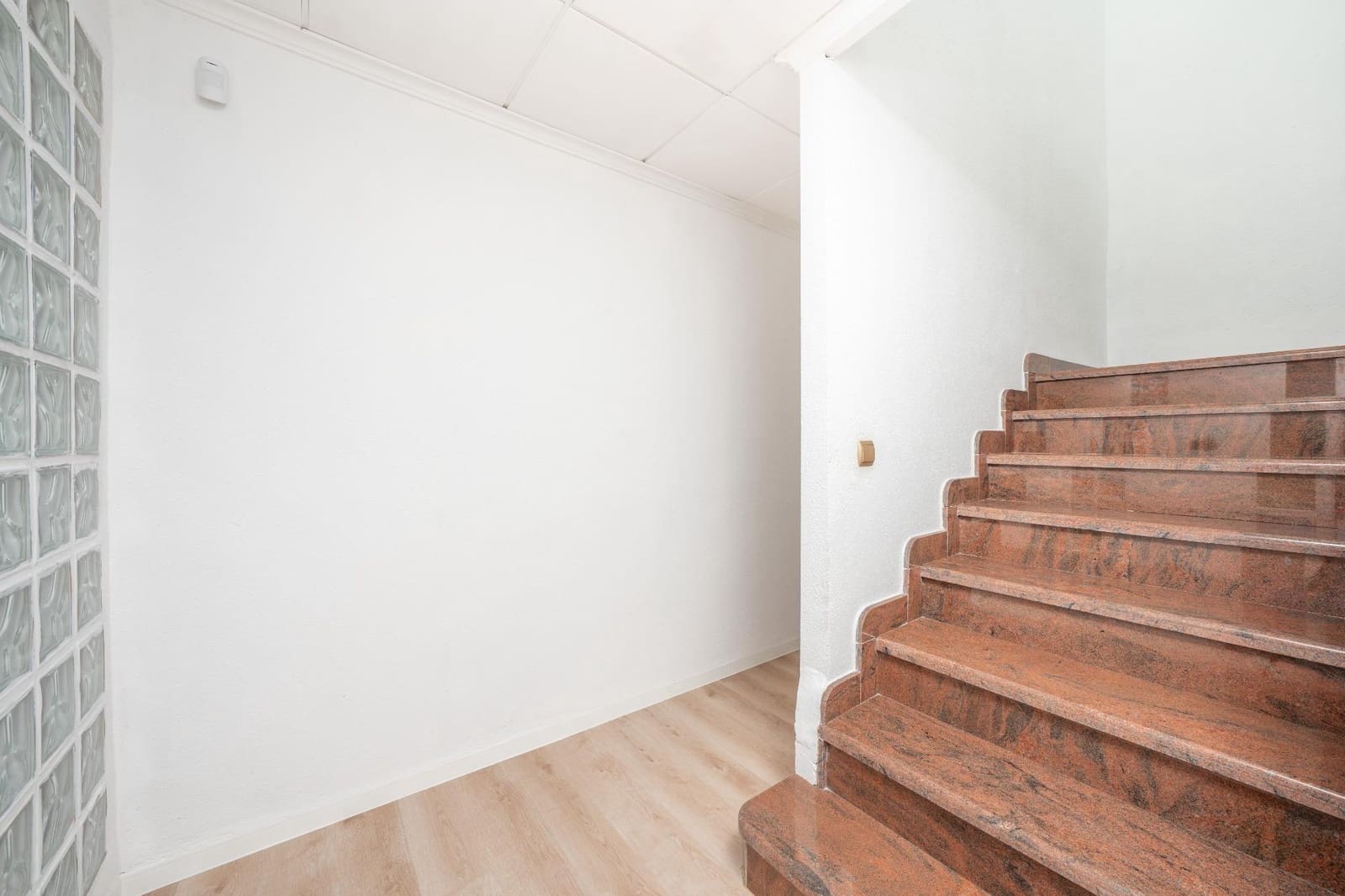 Finca/Casa Rural de 5 habitaciones en Benimarfull en venta con piscina garaje - 395.000 € (Ref: 9640369)