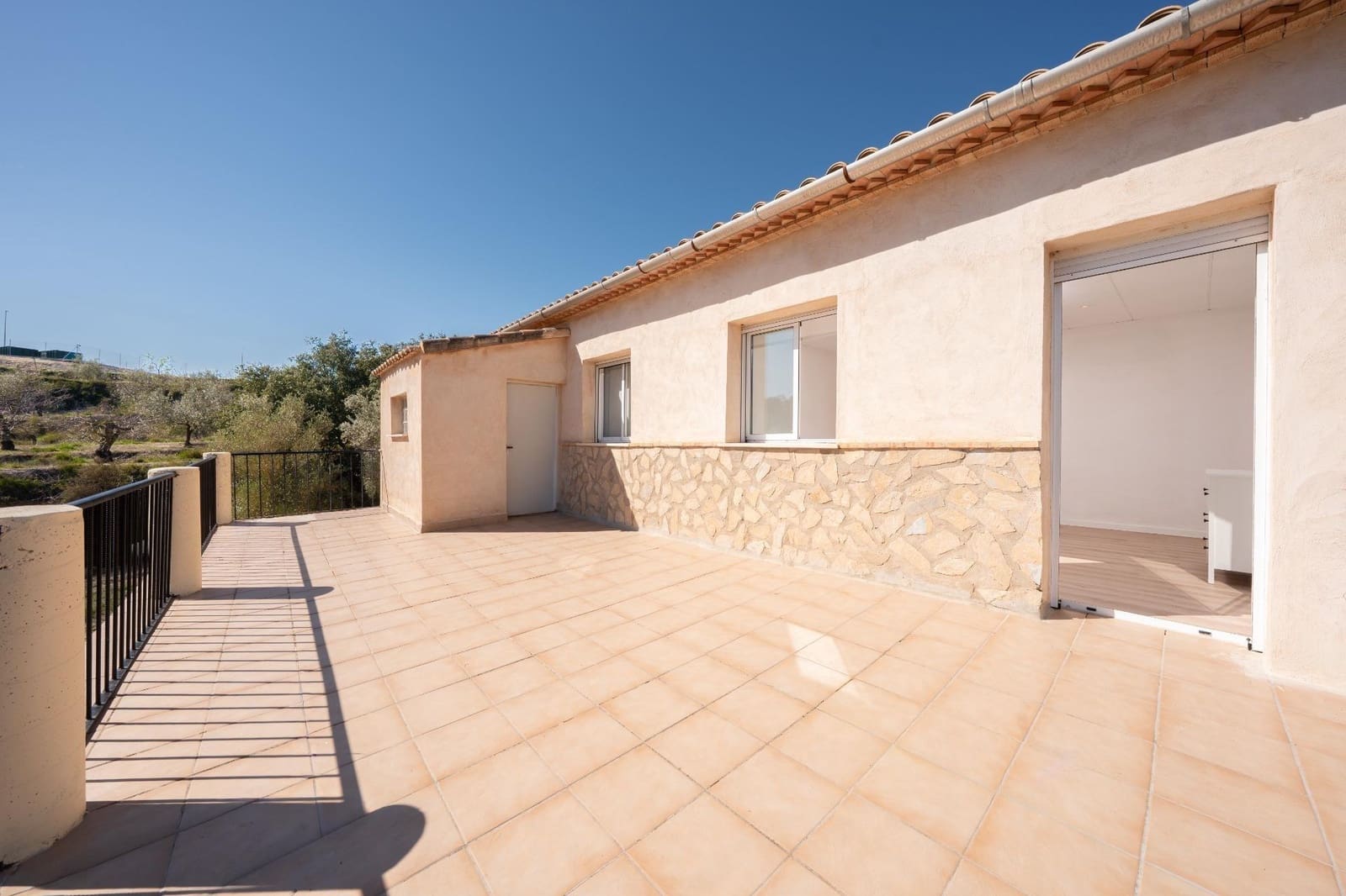 5 bedroom Finca/Country House for sale in Benimarfull with pool garage - € 395,000 (Ref: 9640369)