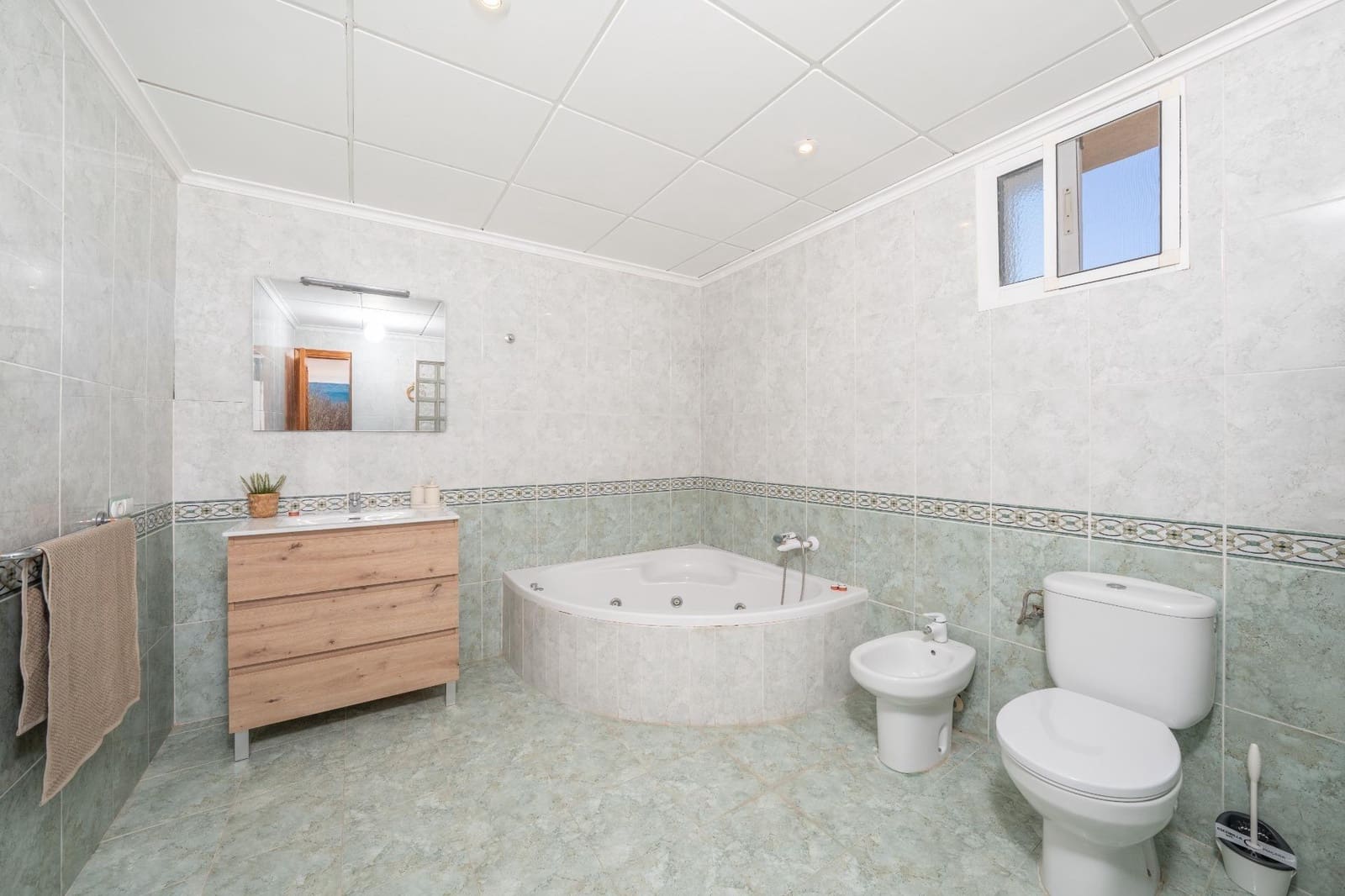 5 bedroom Finca/Country House for sale in Benimarfull with pool garage - € 395,000 (Ref: 9640369)