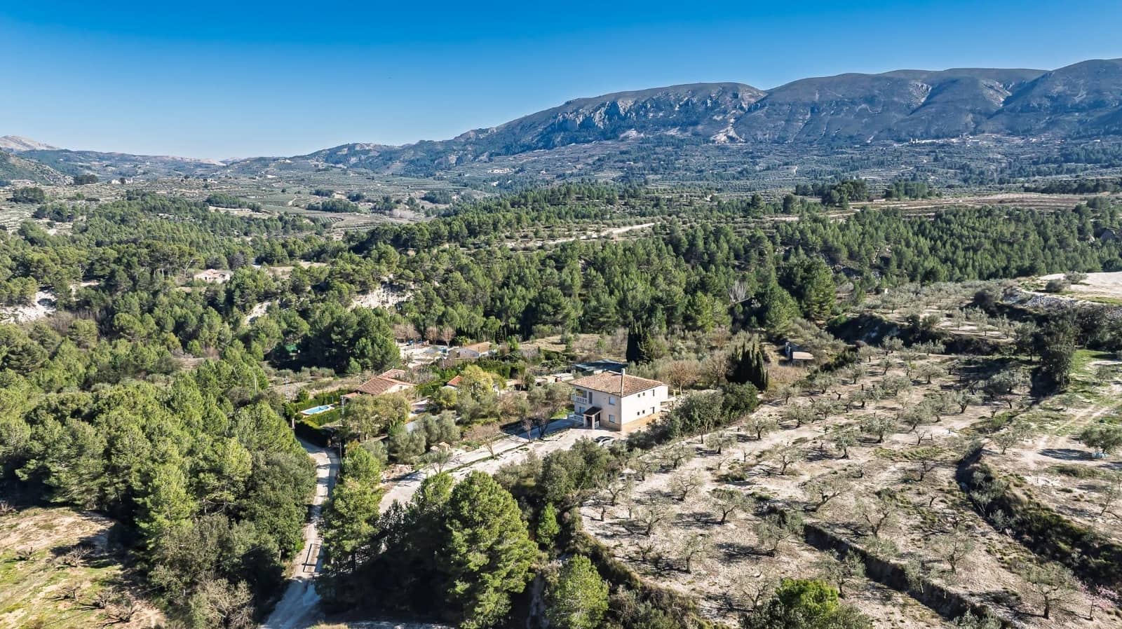 5 bedroom Finca/Country House for sale in Benimarfull with pool garage - € 395,000 (Ref: 9640369)