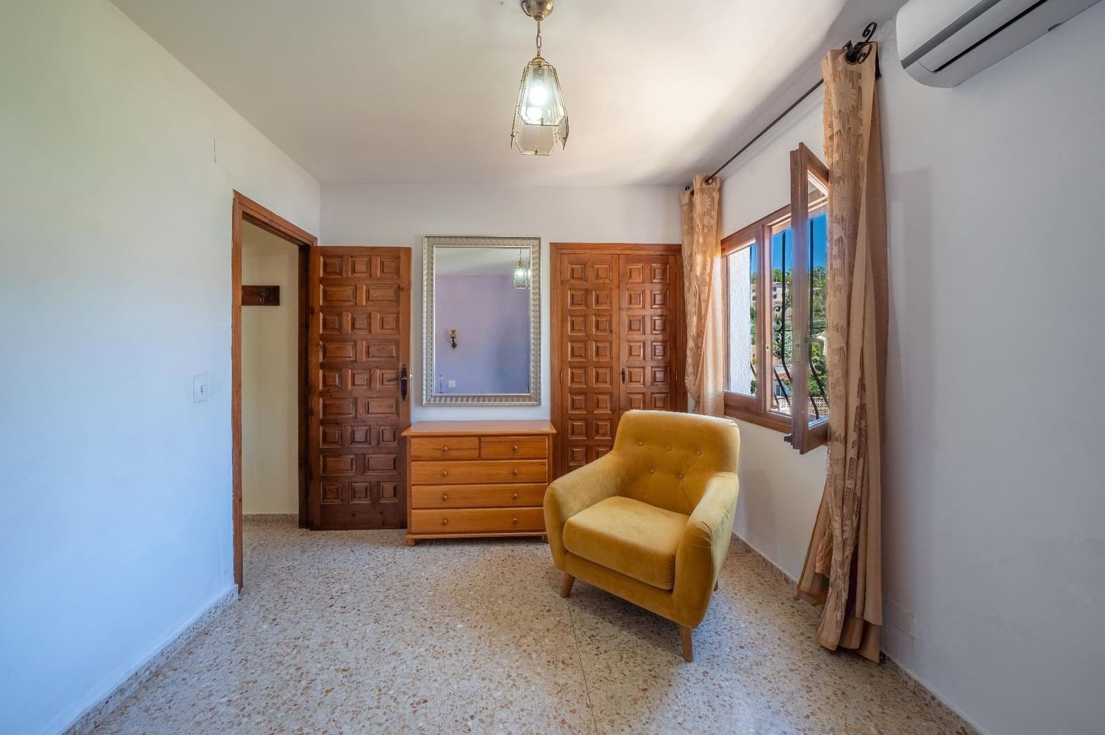 3 soveværelse Villa til salg i Benissa med swimmingpool garage - € 570.000 (Ref: 9644959)