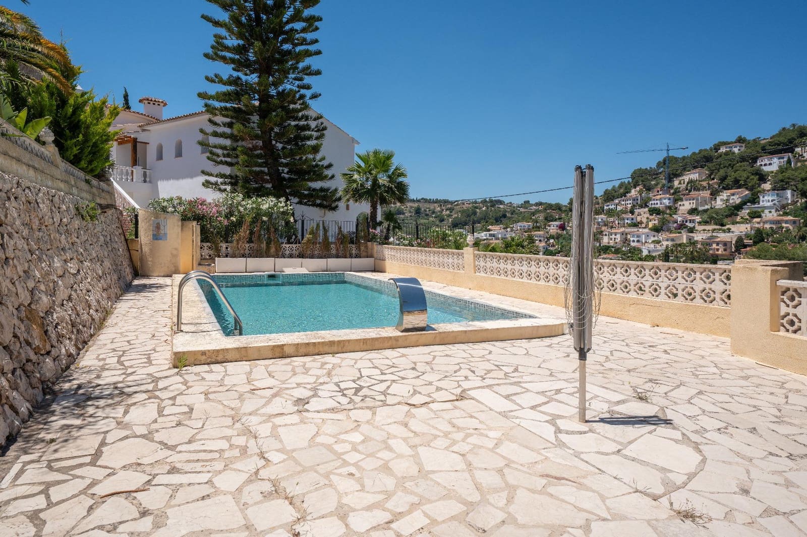3 soveværelse Villa til salg i Benissa med swimmingpool garage - € 570.000 (Ref: 9644959)