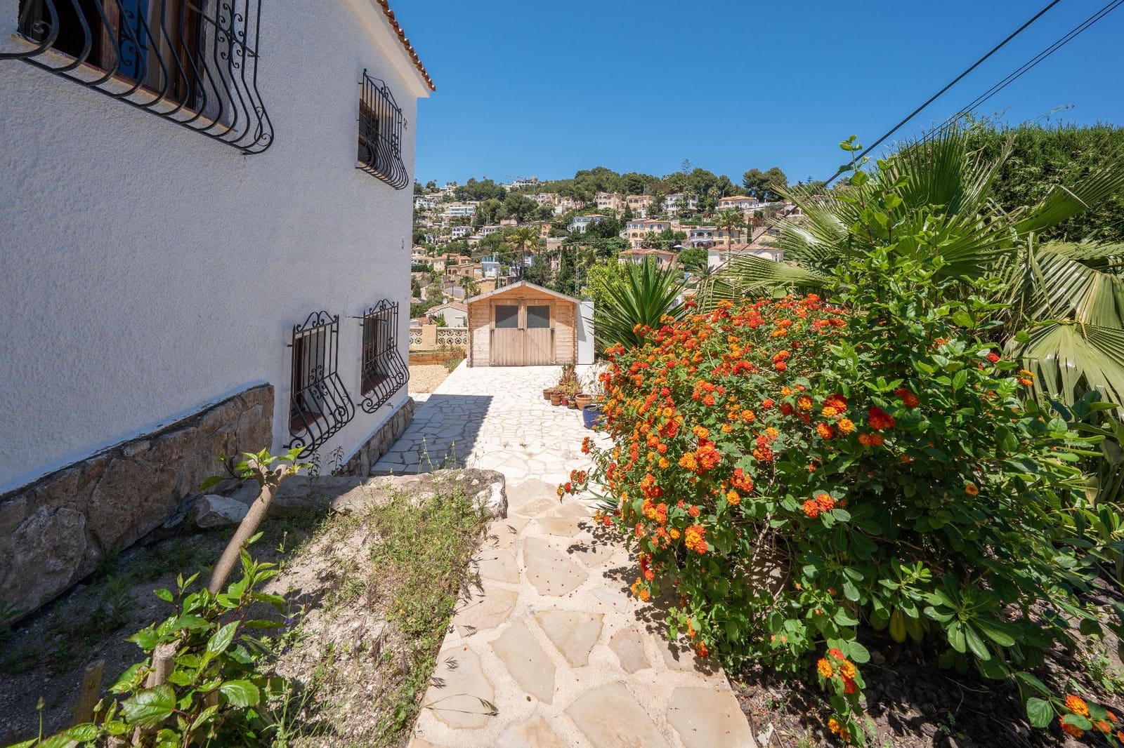 3 soveværelse Villa til salg i Benissa med swimmingpool garage - € 570.000 (Ref: 9644959)