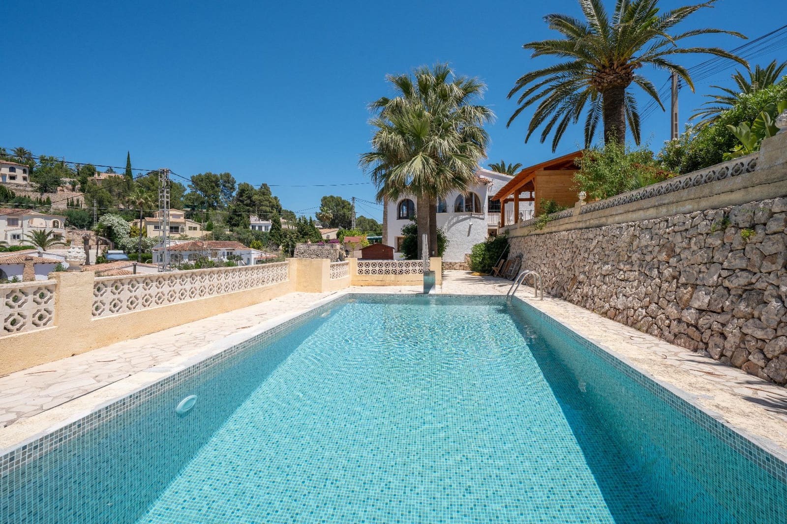 3 soveværelse Villa til salg i Benissa med swimmingpool garage - € 570.000 (Ref: 9644959)