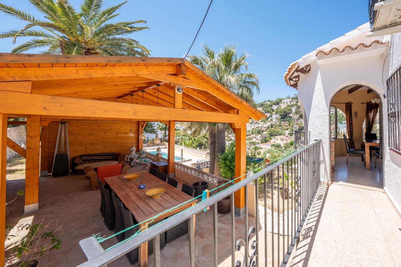 3 soveværelse Villa til salg i Benissa med swimmingpool garage - € 570.000 (Ref: 9644959)