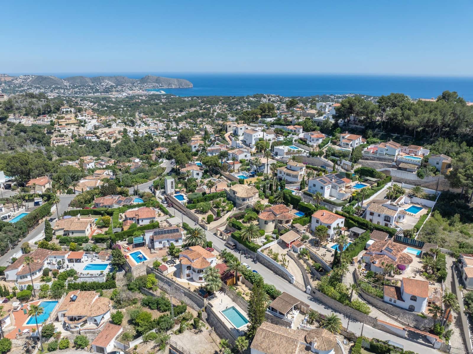 3 soveværelse Villa til salg i Benissa med swimmingpool garage - € 570.000 (Ref: 9644959)