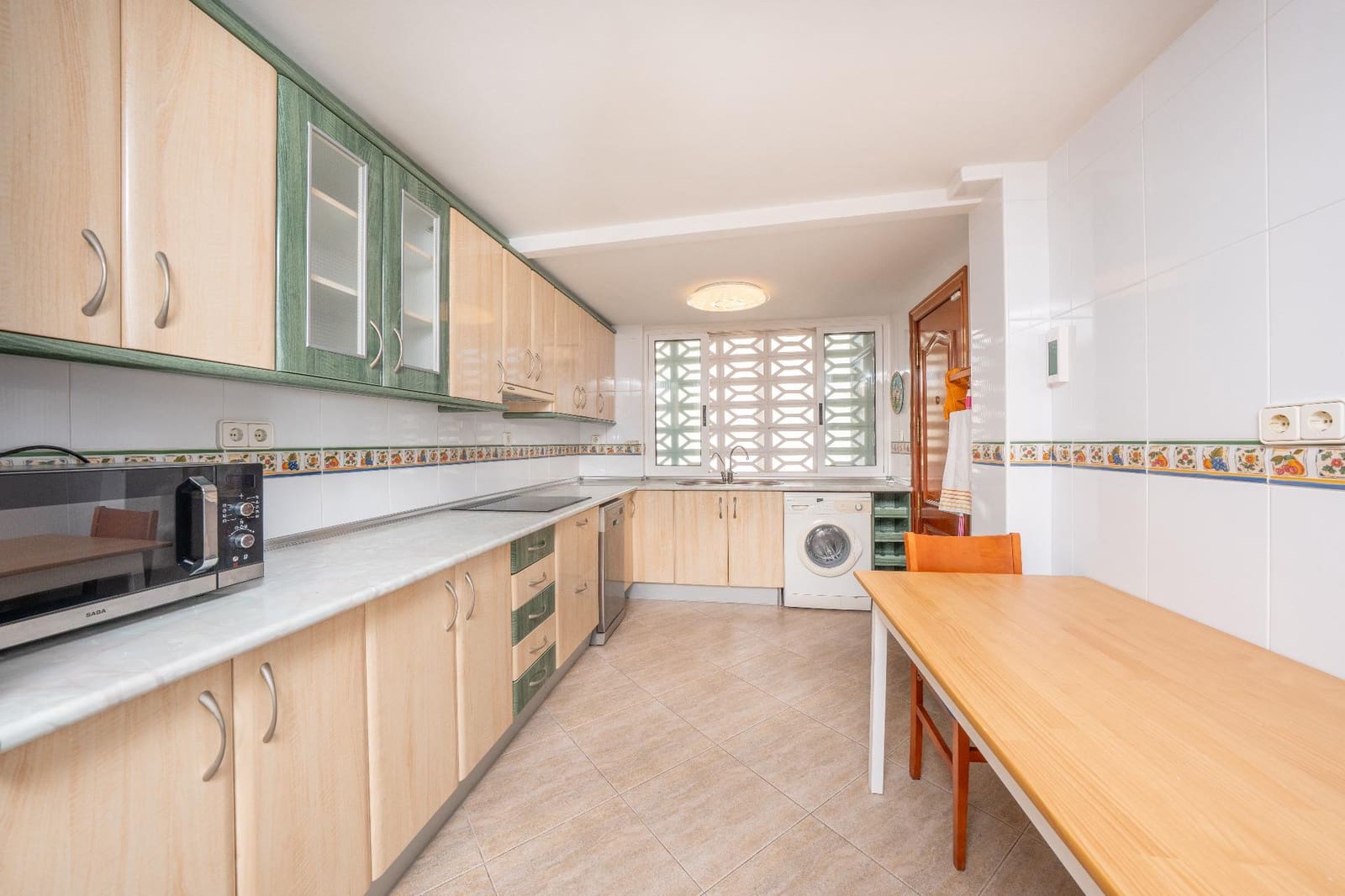 2 chambre Appartement à vendre à Benidorm avec garage - 858 000 € (Ref: 9644960)