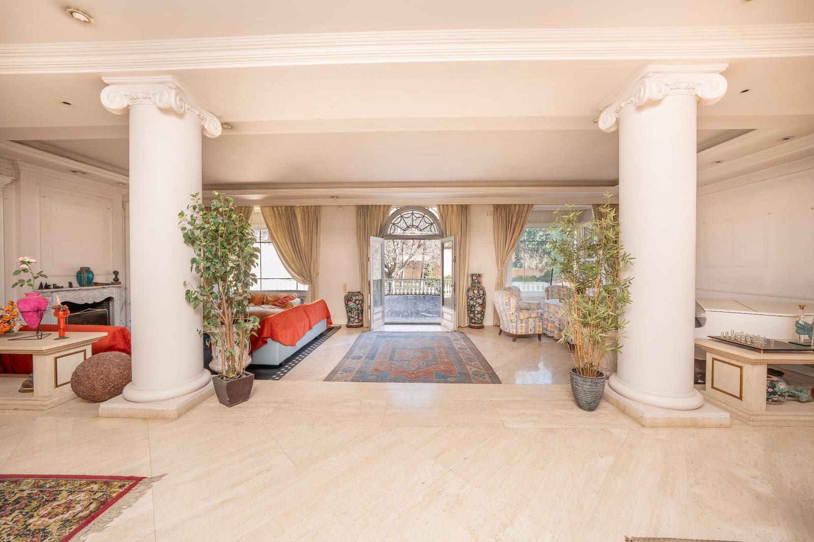 8 chambre Villa/Maison à vendre à Almansa avec piscine garage - 1 195 000 € (Ref: 9651878)