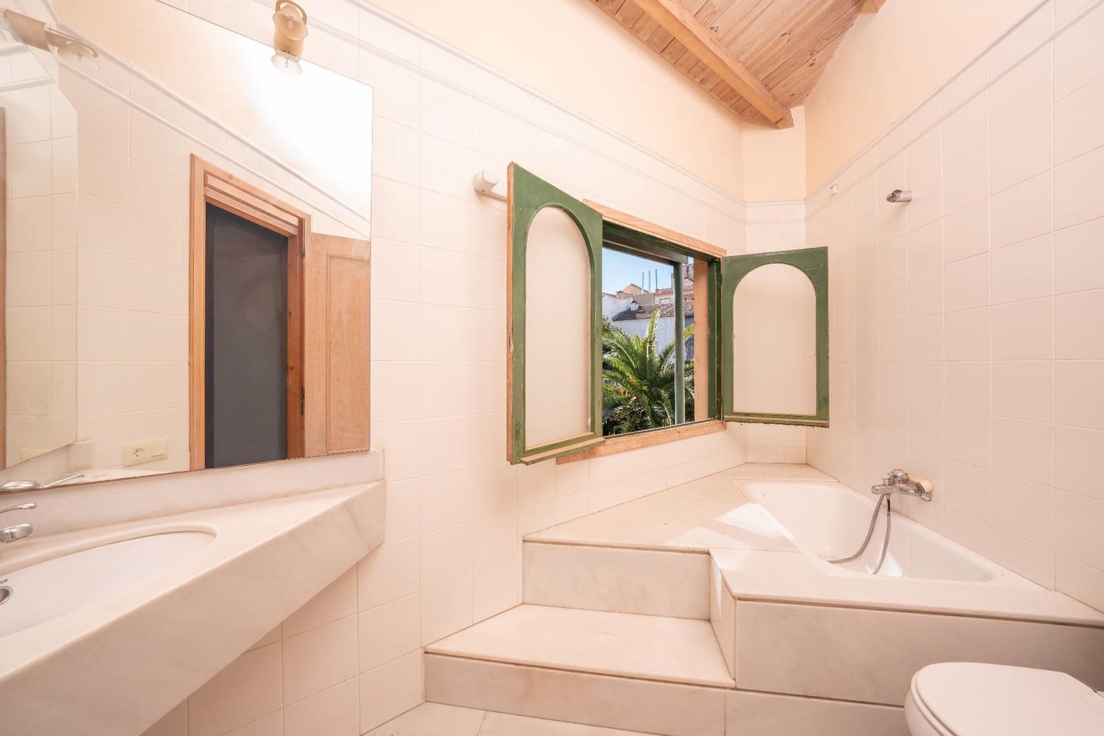 8 chambre Villa/Maison à vendre à Almansa avec piscine garage - 1 195 000 € (Ref: 9651878)