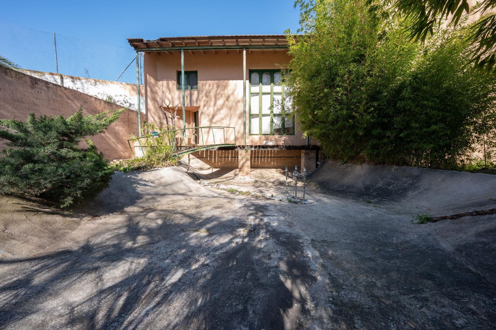 8 chambre Villa/Maison à vendre à Almansa avec piscine garage - 1 195 000 € (Ref: 9651878)