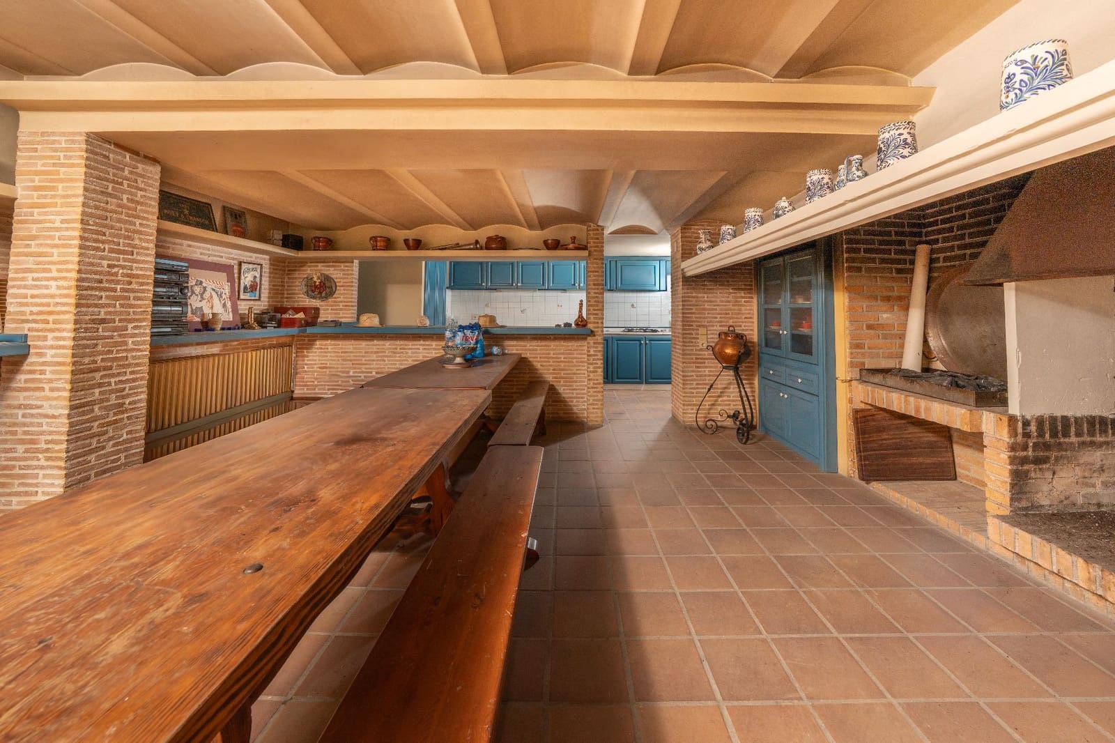 8 chambre Villa/Maison à vendre à Almansa avec piscine garage - 1 195 000 € (Ref: 9651878)