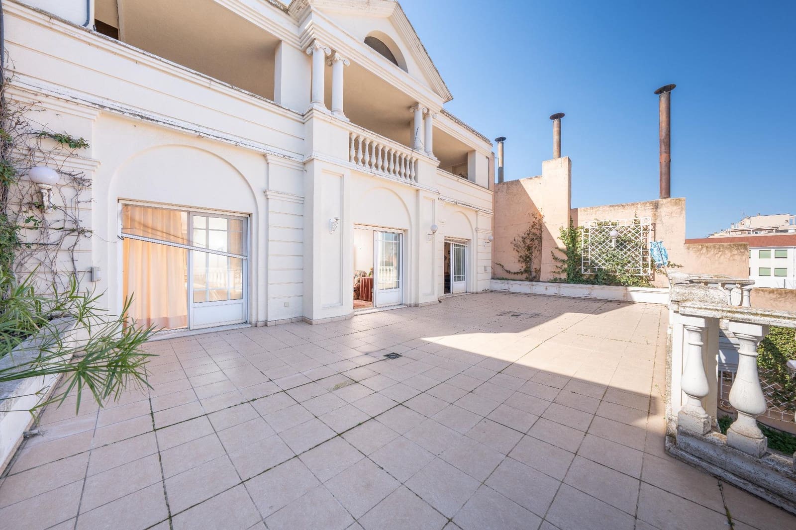 8 chambre Villa/Maison à vendre à Almansa avec piscine garage - 1 195 000 € (Ref: 9651878)