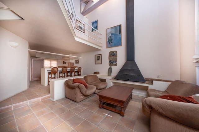 8 quarto Moradia para venda em Almansa com piscina garagem - 1 095 000 € (Ref: 9651878)