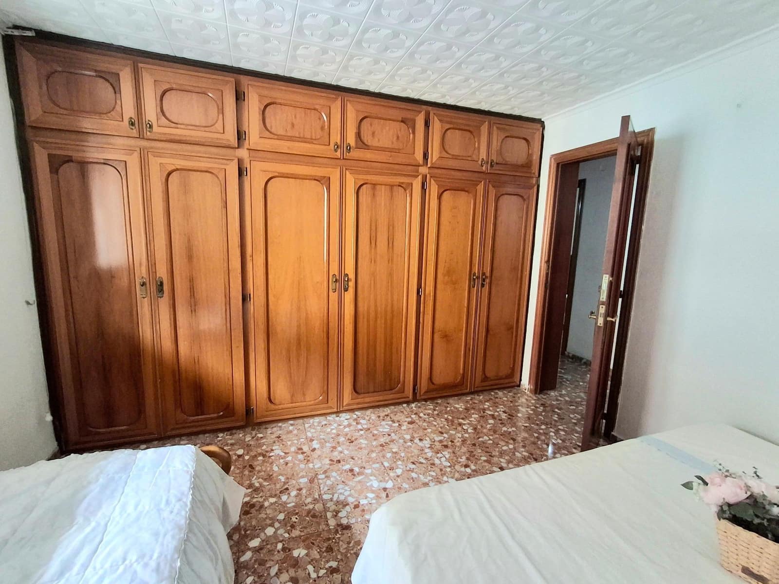 3 sovrum Lägenhet att hyra i Alicante stad - 800 € (Ref: 9651879)