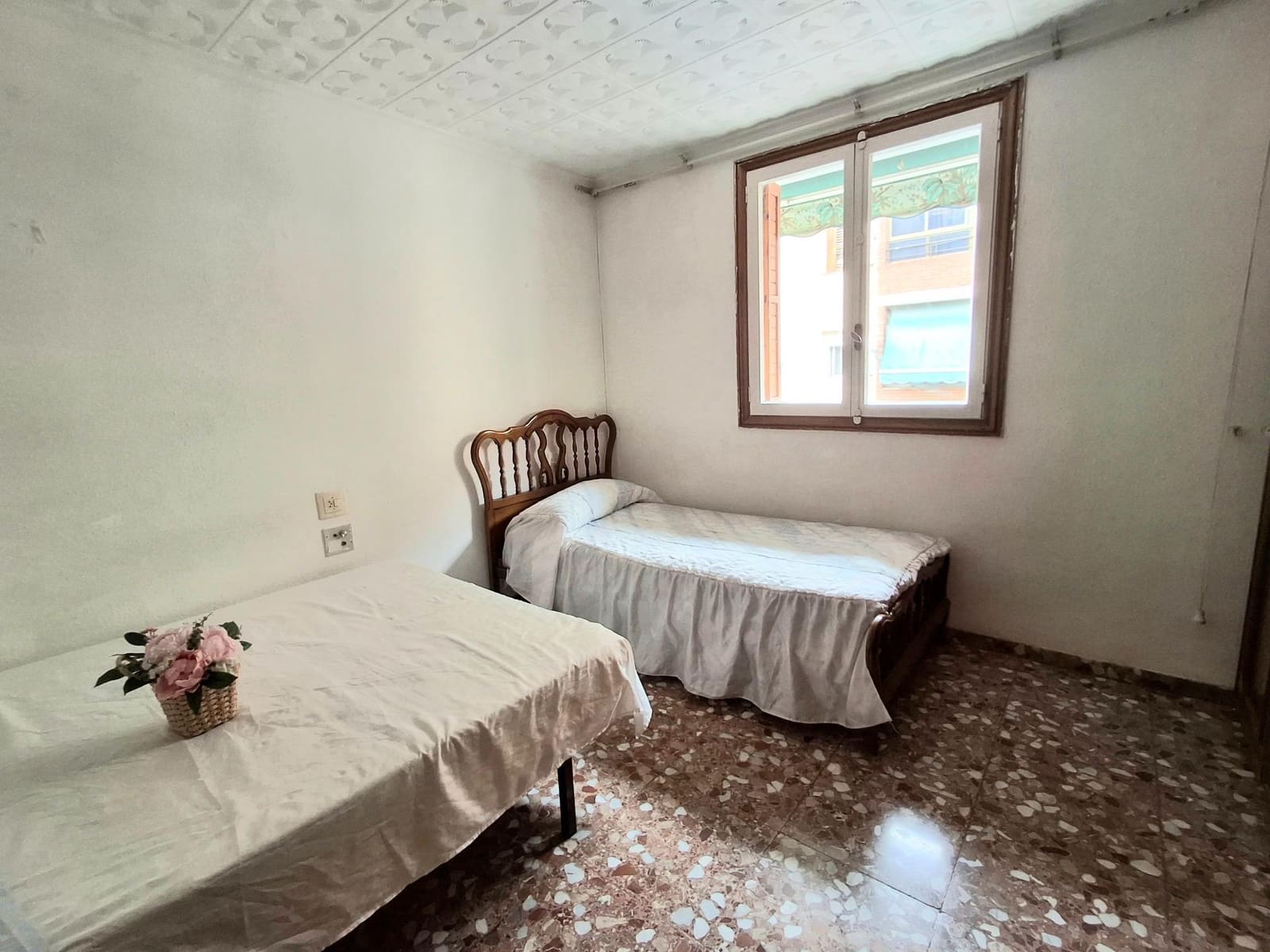 3 sovrum Lägenhet att hyra i Alicante stad - 800 € (Ref: 9651879)