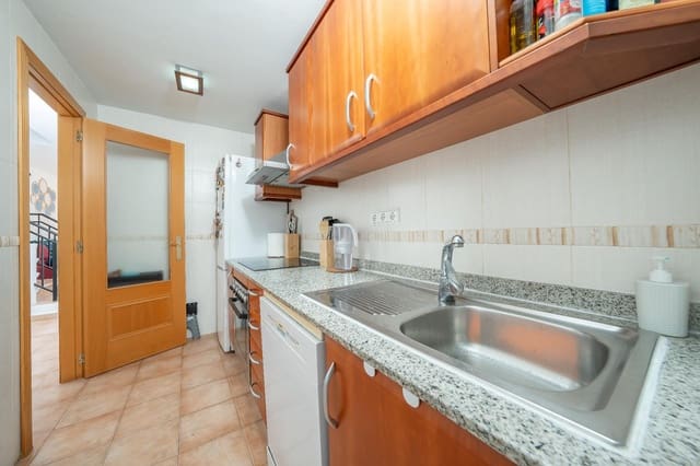 Apartamento de 2 habitaciones en Finestrat en venta con piscina - 265.900 € (Ref: 9651880)