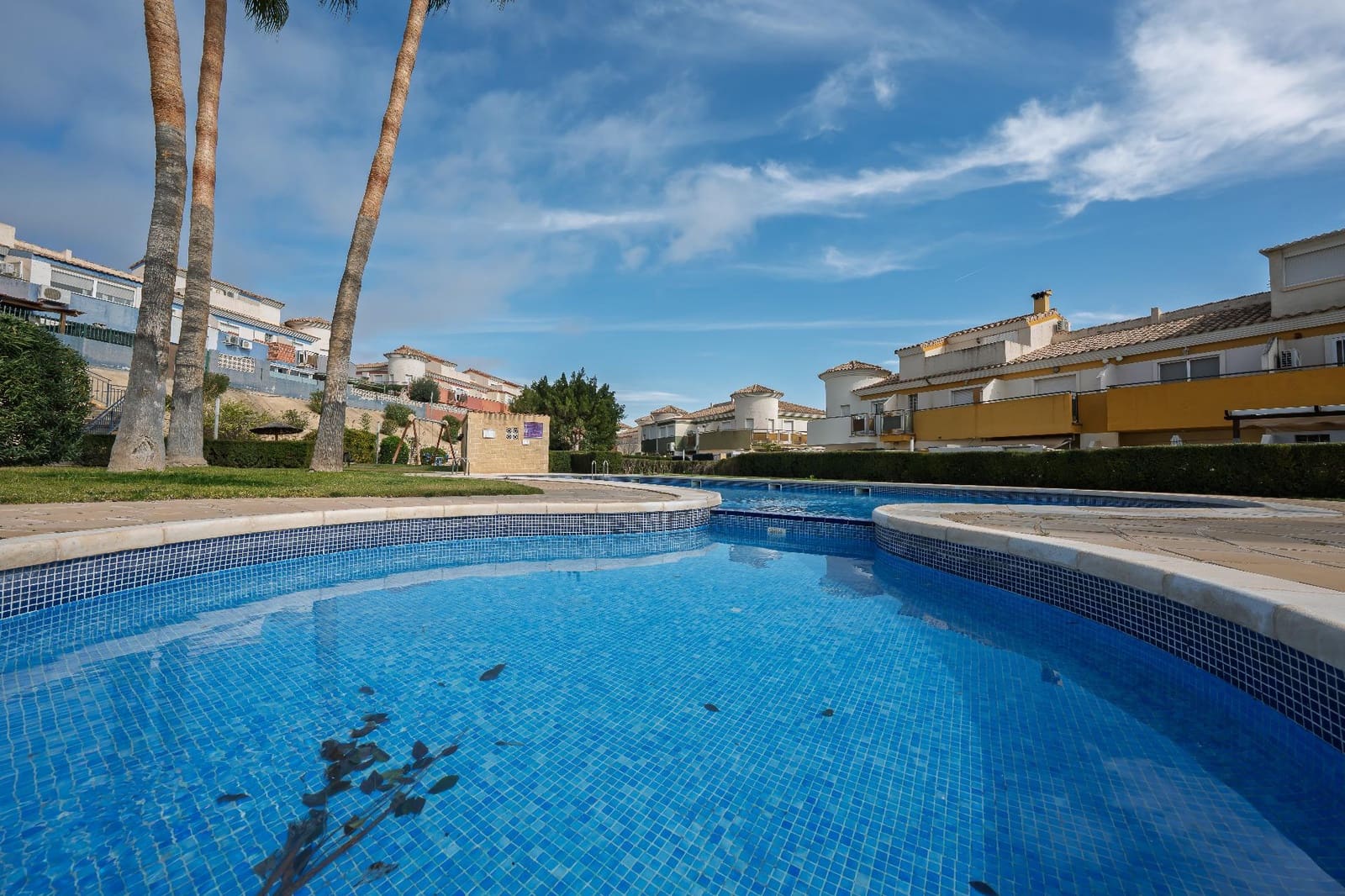 2 bedroom Apartment for sale in Finestrat with pool - € 265,900 (Ref: 9651880)
