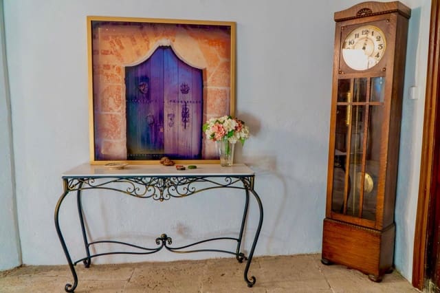 5 soverom Hus til salgs i Onil - € 495 000 (Ref: 9651890)