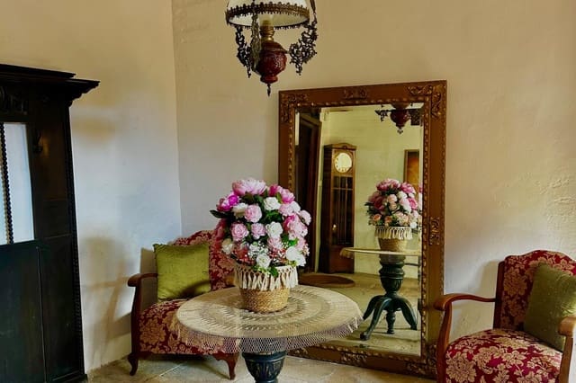 5 soverom Hus til salgs i Onil - € 495 000 (Ref: 9651890)