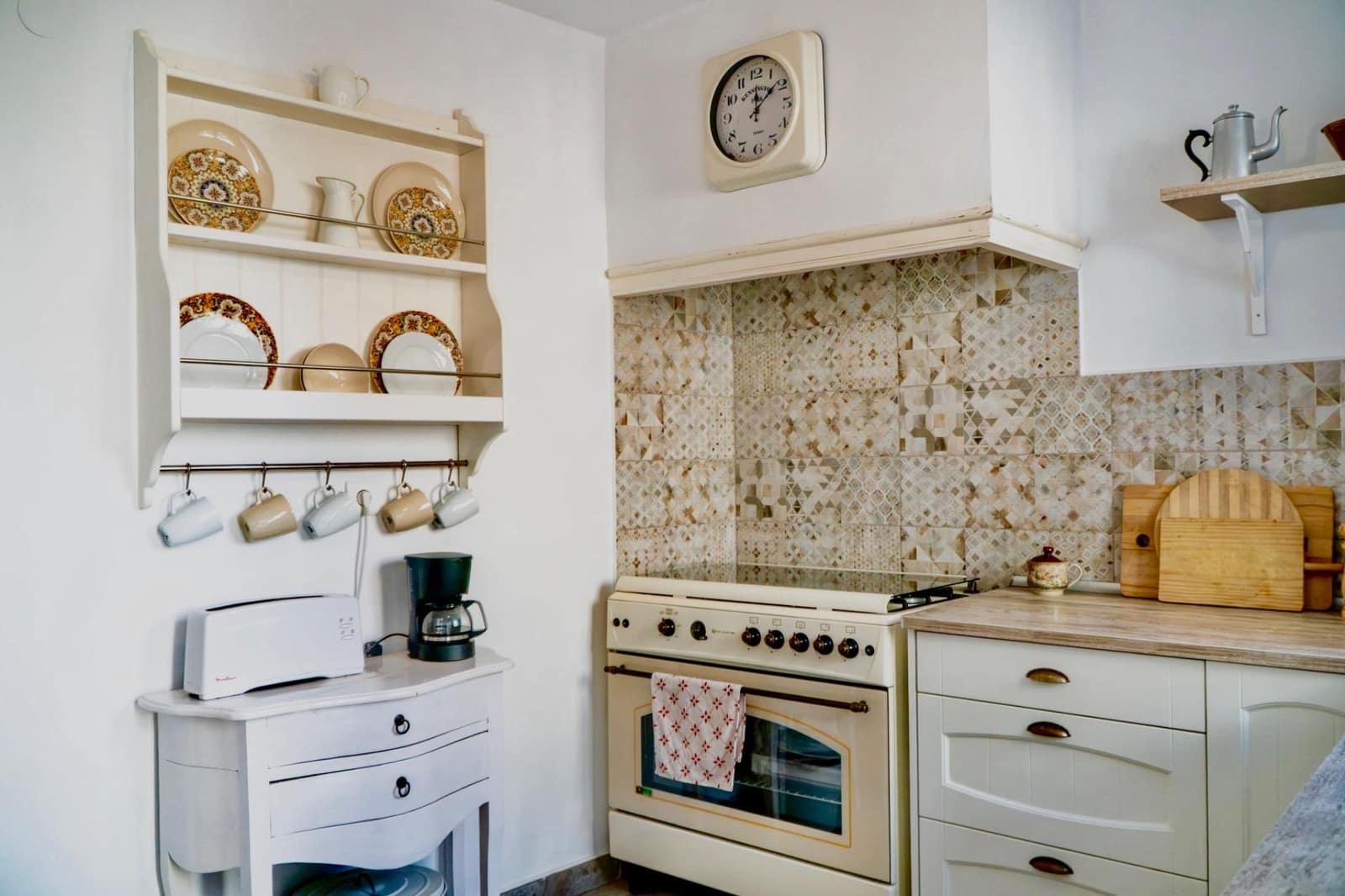 5 soverom Hus til salgs i Onil - € 495 000 (Ref: 9651890)