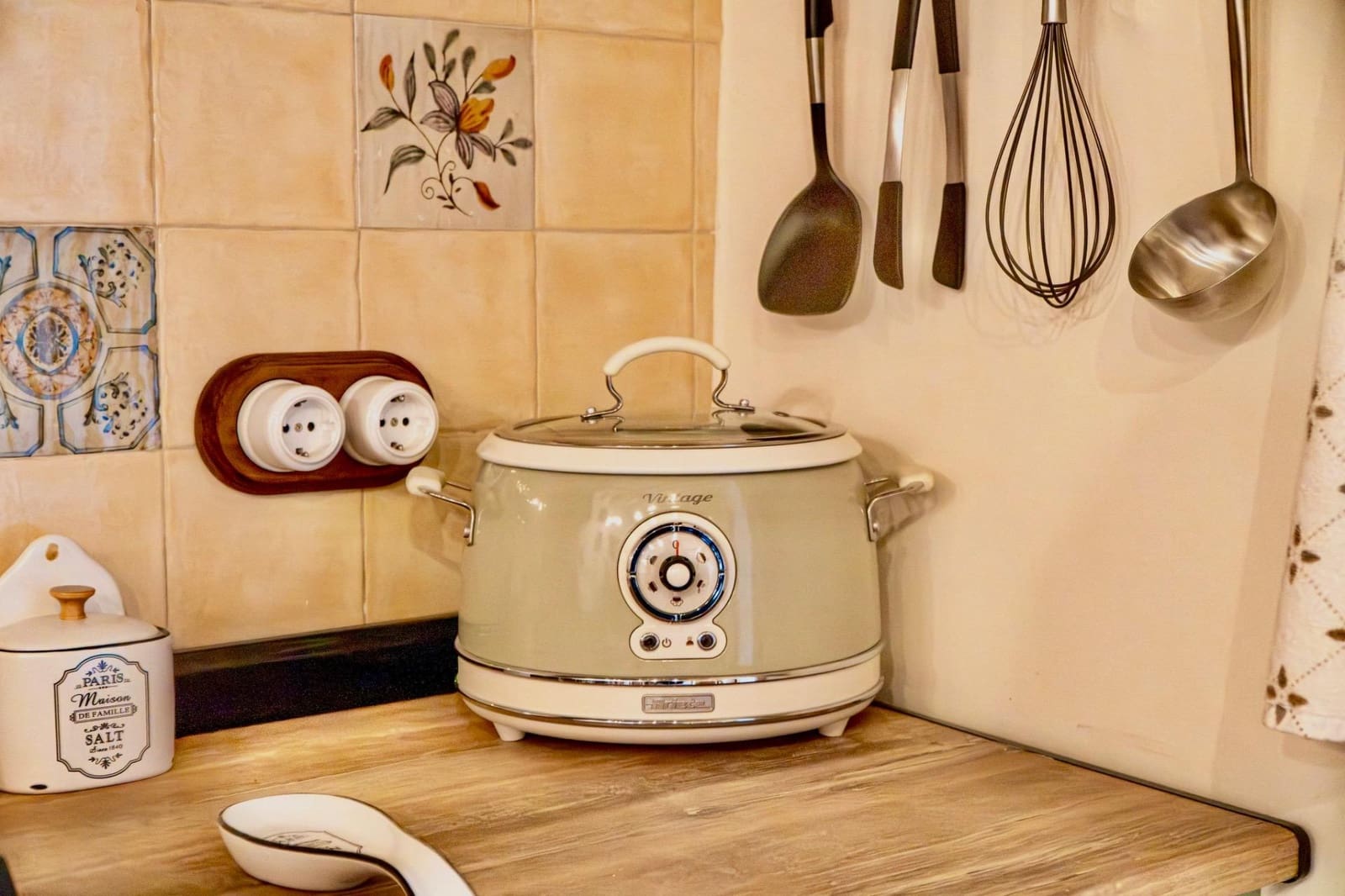 5 soverom Hus til salgs i Onil - € 495 000 (Ref: 9651890)