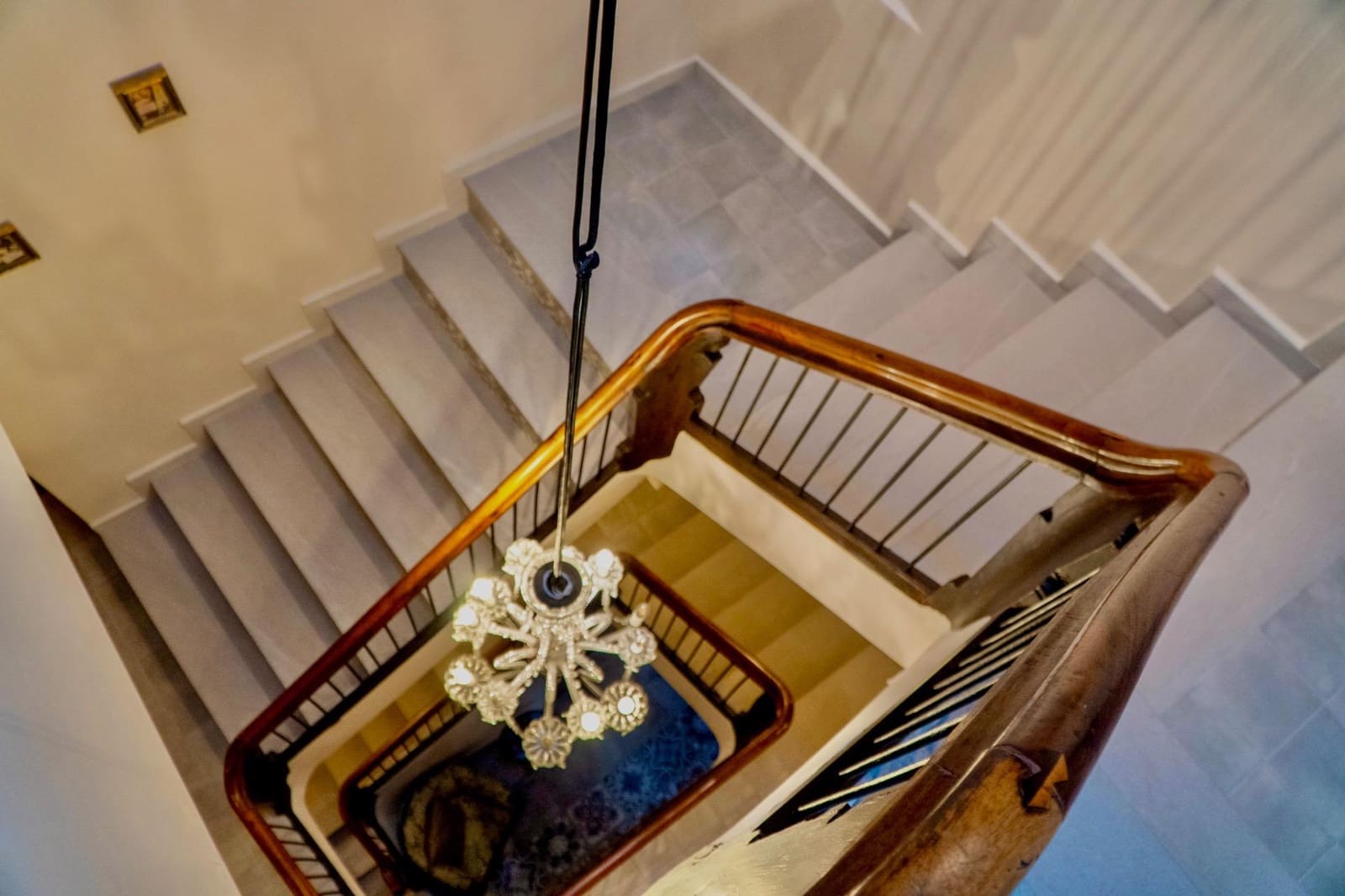 5 soverom Hus til salgs i Onil - € 495 000 (Ref: 9651890)