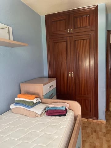 2 soverom Leilighet til leie i Alicante by - € 900 (Ref: 9656027)