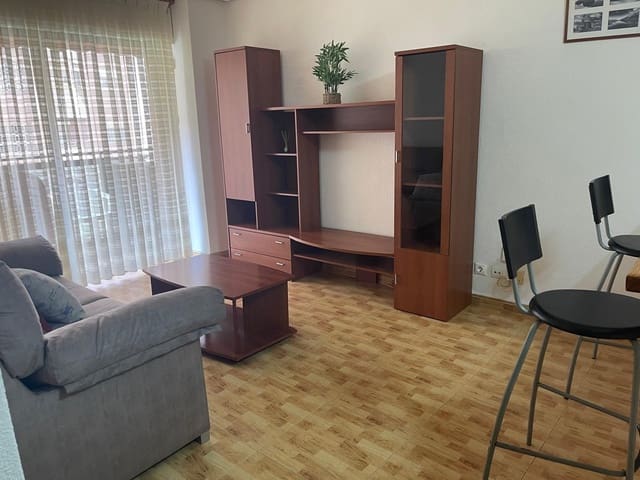 2 soverom Leilighet til leie i Alicante by - € 900 (Ref: 9656027)