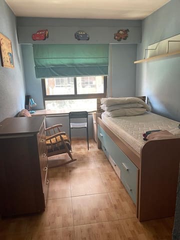 Apartamento de 2 habitaciones en Alicante / Alacant ciudad en alquiler - 900 € (Ref: 9656027)