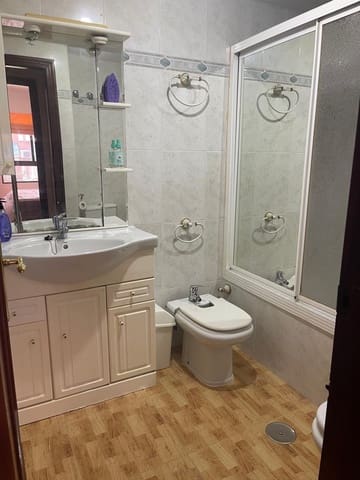 2 bedroom Apartment for rent in Alicante / Alacant city - € 850 (Ref: 9656027)