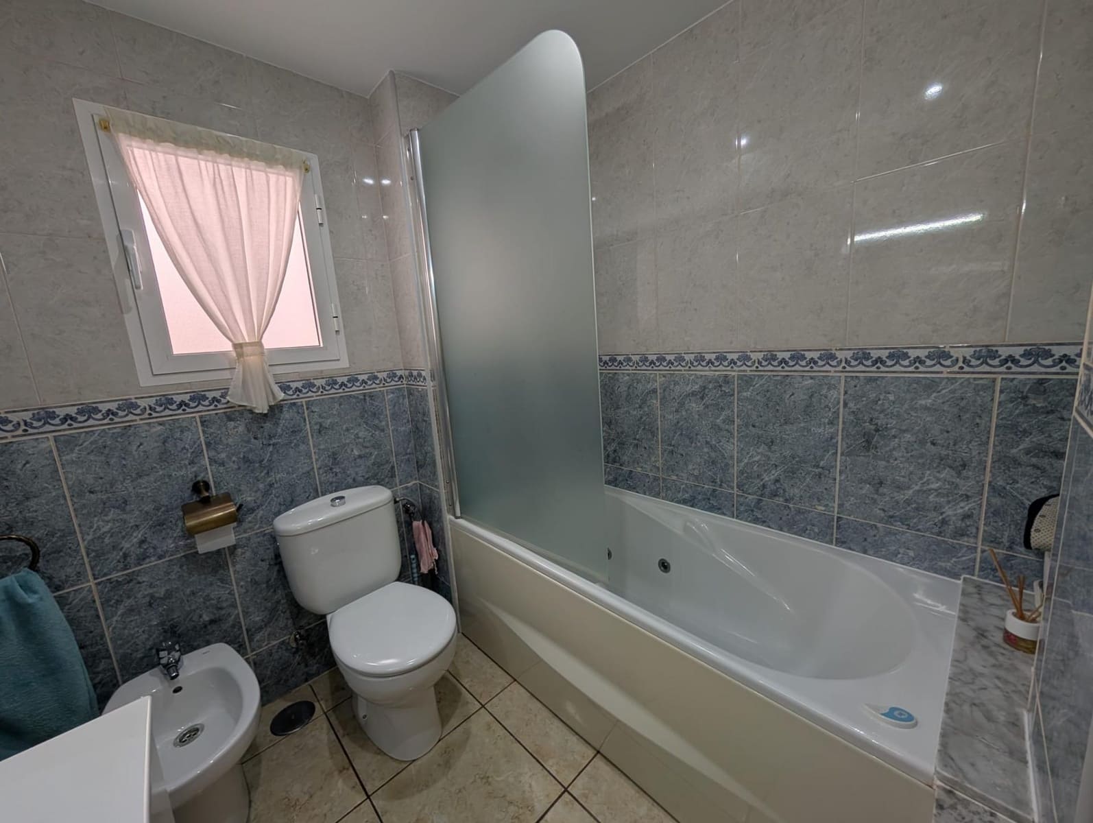 3 makuuhuone Huoneisto myytävänä paikassa Santa Pola - 169 900 € (Ref: 9659360)