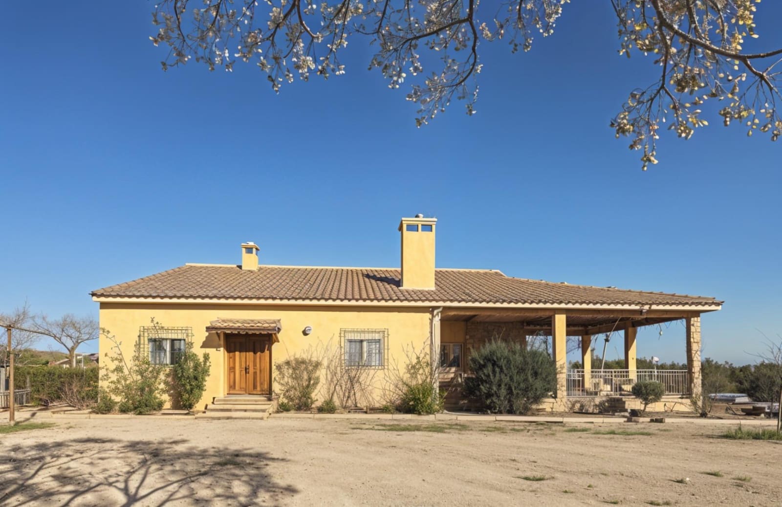5 soveværelse Villa til salg i Almansa med swimmingpool - € 530.000 (Ref: 9659363)