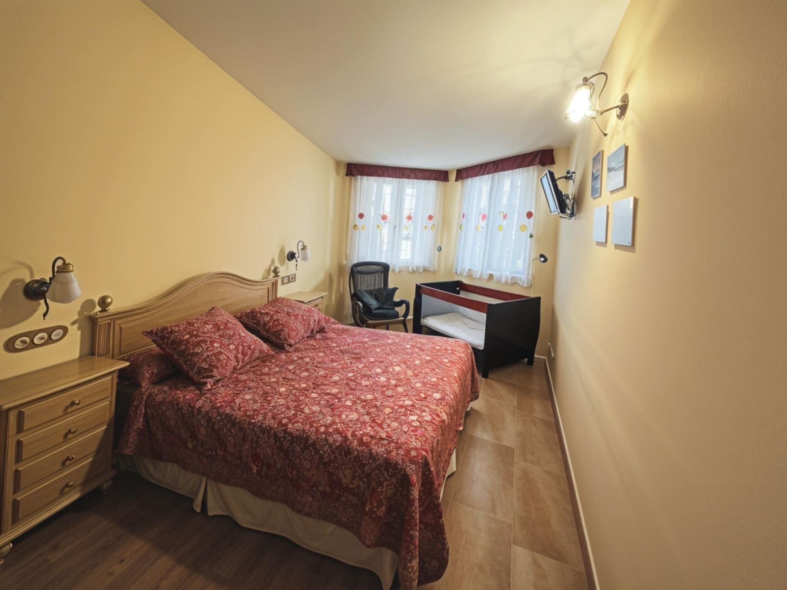 5 soveværelse Villa til salg i Almansa med swimmingpool - € 530.000 (Ref: 9659363)