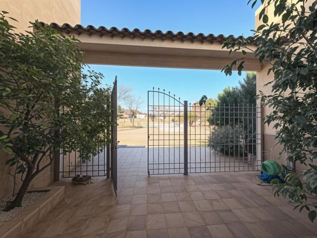 5 slaapkamer Villa te koop in Almansa met zwembad - € 530.000 (Ref: 9659363)