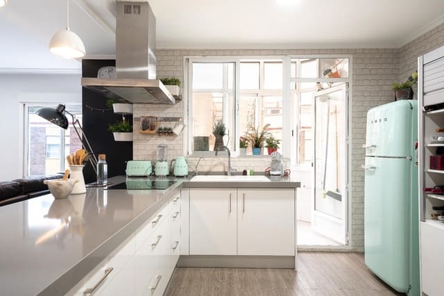 Piso de 3 habitaciones en Novelda en venta - 199.000 € (Ref: 9659364)