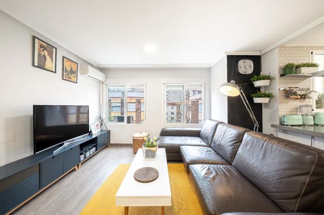 Piso de 3 habitaciones en Novelda en venta - 199.000 € (Ref: 9659364)