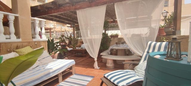 4 bedroom Bungalow for rent in Santa Pola - € 900 (Ref: 9659365)