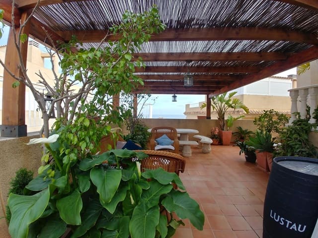 4 bedroom Bungalow for rent in Santa Pola - € 900 (Ref: 9659365)