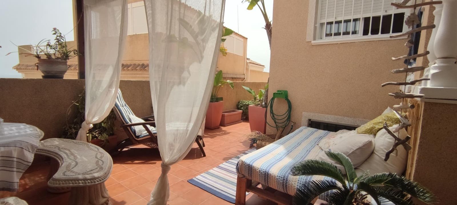 4 bedroom Bungalow for rent in Santa Pola with pool - € 900 (Ref: 9659365)
