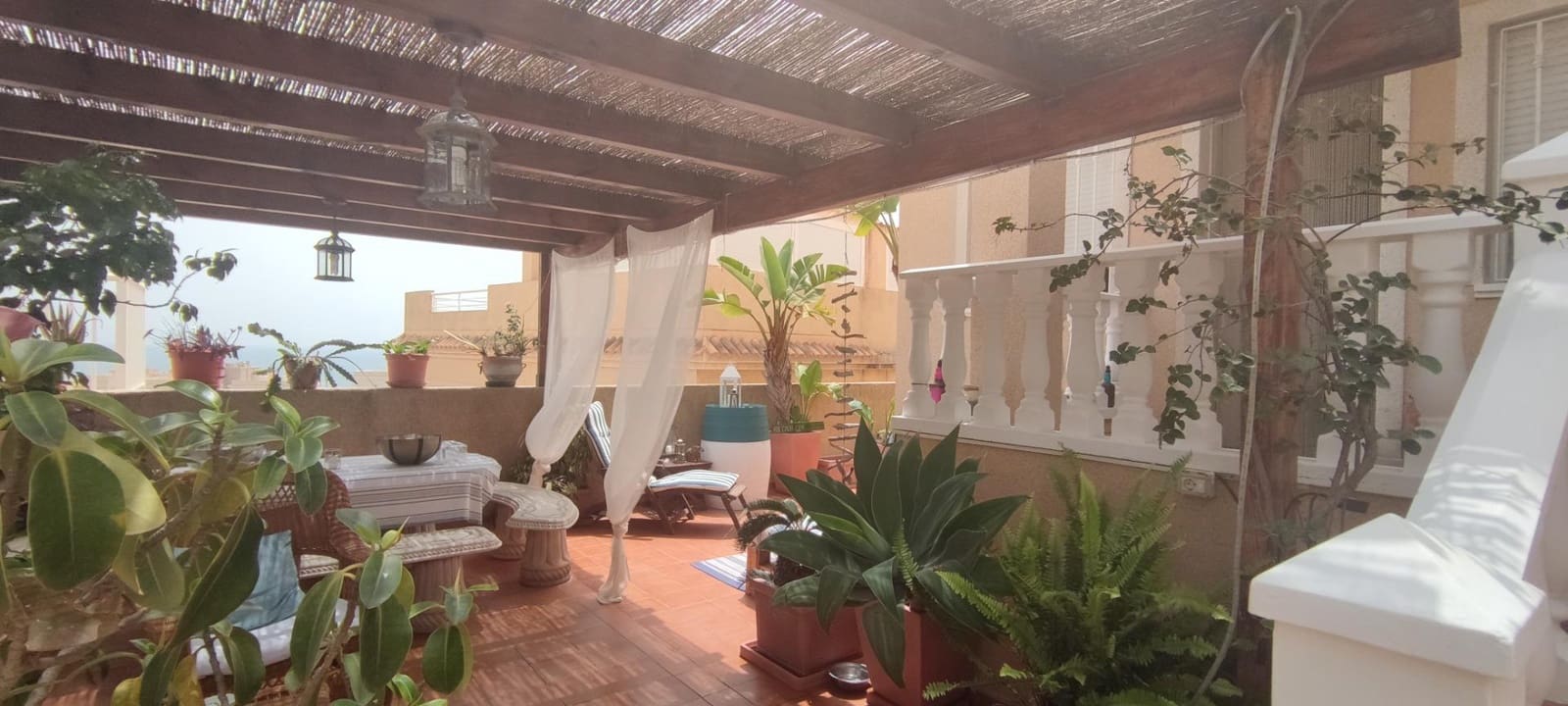 4 bedroom Bungalow for rent in Santa Pola with pool - € 900 (Ref: 9659365)