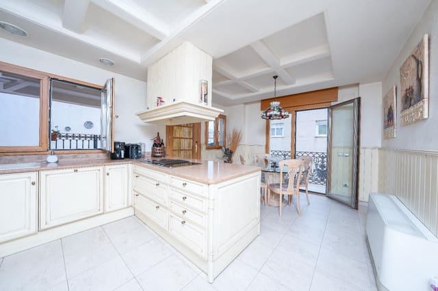 Adosado de 3 habitaciones en Novelda en venta - 295.000 € (Ref: 9659366)