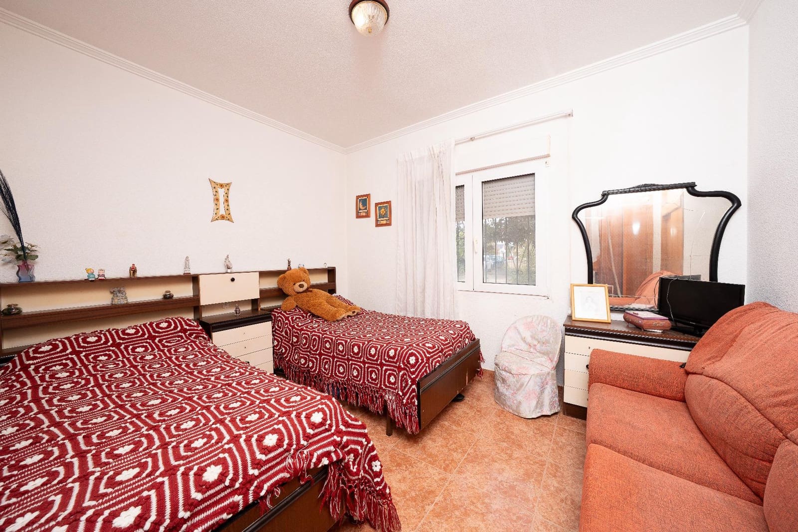 4 chambre Villa/Maison à vendre à Orihuela Costa avec piscine garage - 579 900 € (Ref: 9666443)