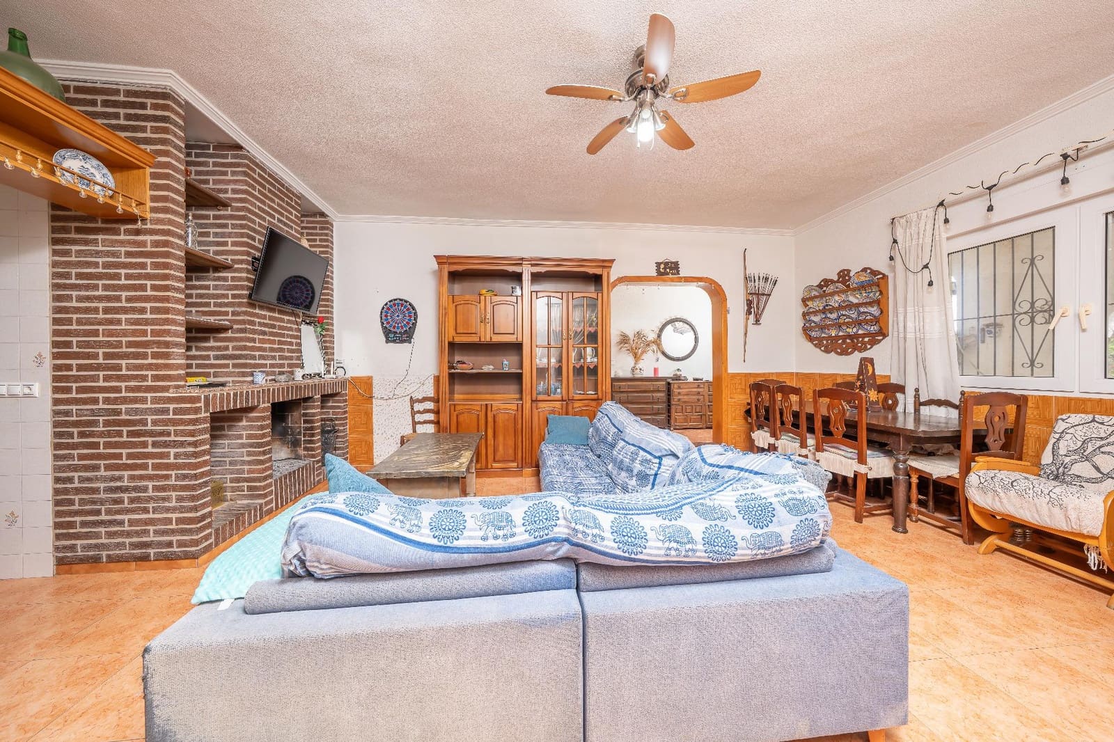 4 chambre Villa/Maison à vendre à Orihuela Costa avec piscine garage - 579 900 € (Ref: 9666443)