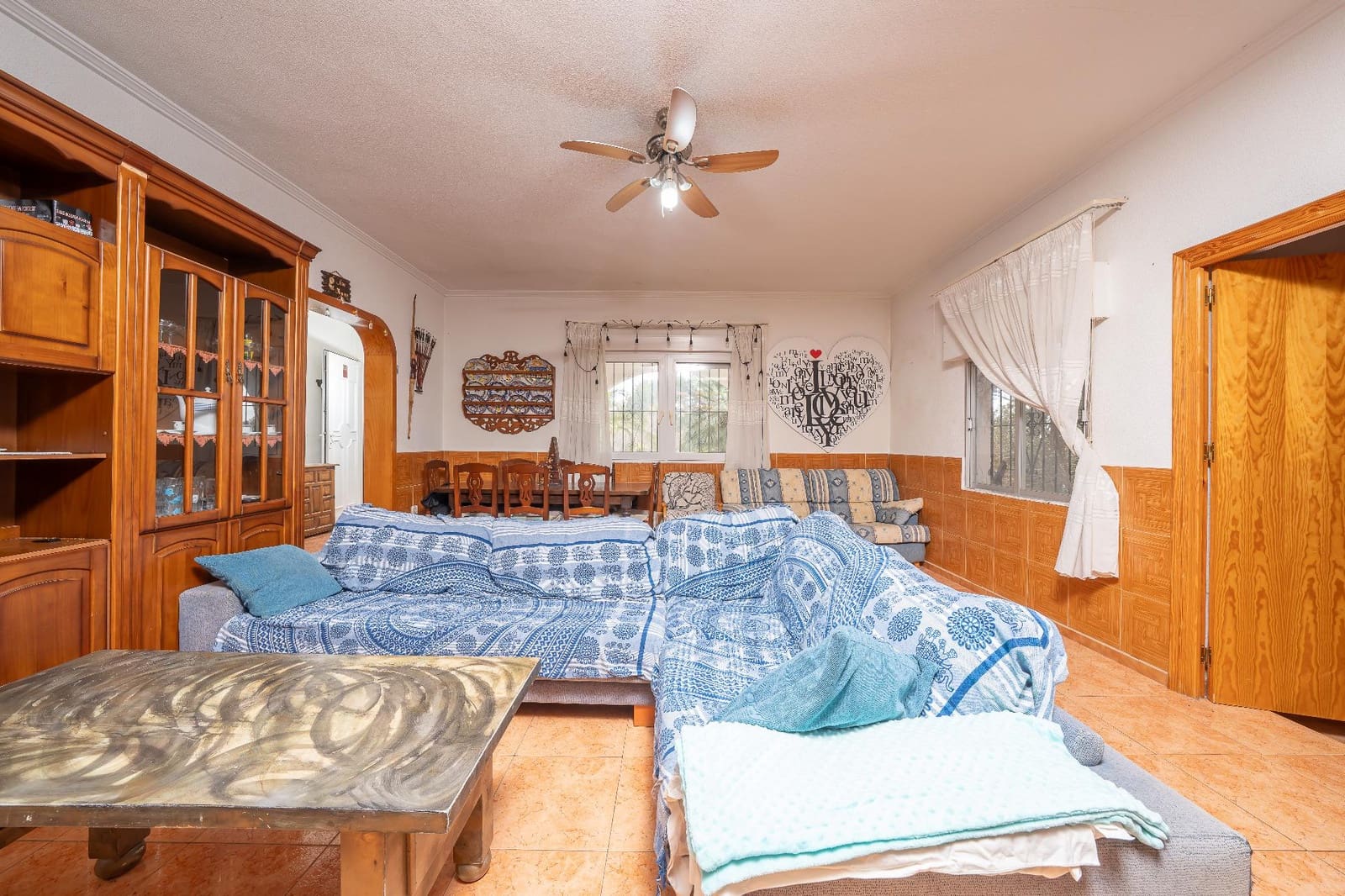 4 chambre Villa/Maison à vendre à Orihuela Costa avec piscine garage - 579 900 € (Ref: 9666443)