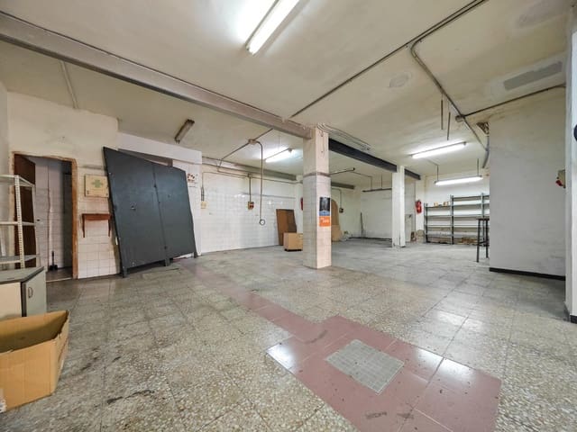 Commerciale in vendita in Elche / Elx - 75.000 € (Rif: 9666444)