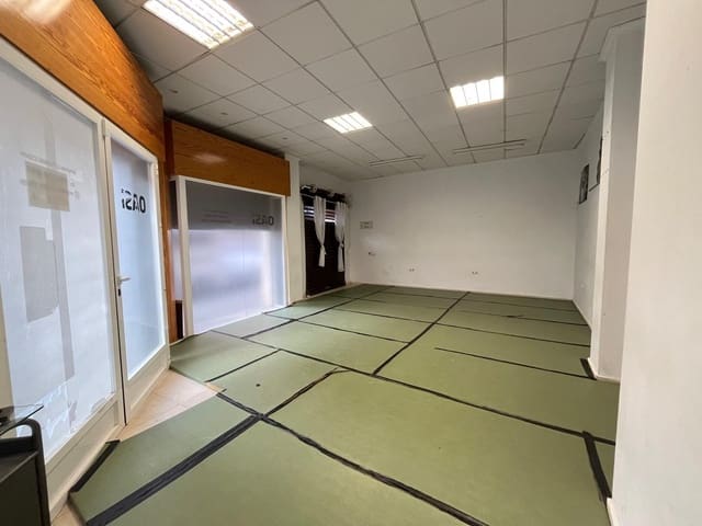 1 camera da letto Commerciale in vendita in Alicante città - 75.000 € (Rif: 9666445)