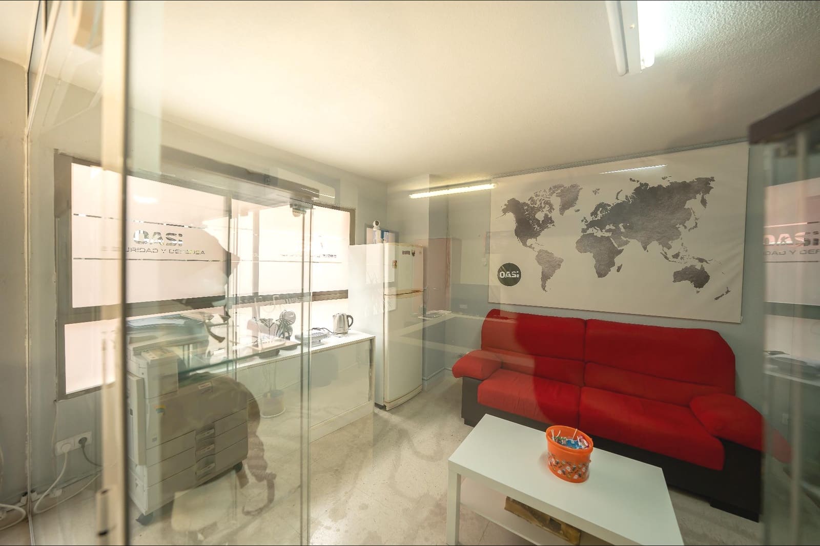 1 soverom Kommersiell til salgs i Alicante by - € 148 000 (Ref: 9666446)